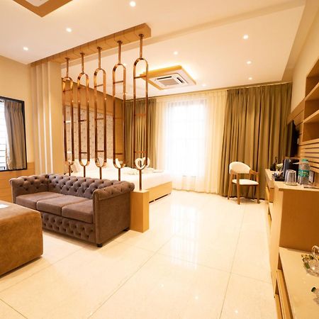 Sri Rams Residency,Kanchipuram Bagian luar foto